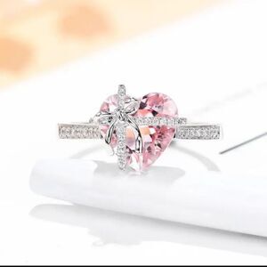 Elegant Pink Heart Zircon Engagement Ring